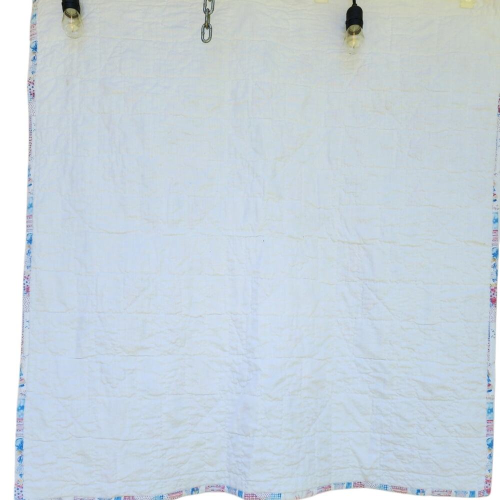 Vintage 1980's Handmade Holly Hobbie 42x43.5 Lightweight Baby Blanket/ Quilt - Picture 2 of 3
